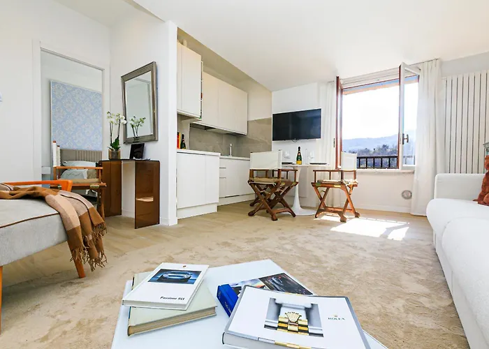 Portofino Essence - Con Scooter Incluso Per Portofino, Piscina E Box - Ideale Per Muoversi Senza Auto! Hébergement de vacances