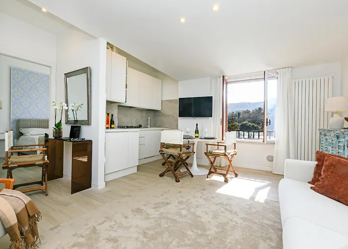 Portofino Essence - Con Scooter Incluso Per Portofino, Piscina E Box - Ideale Per Muoversi Senza Auto! Vakantiehuis